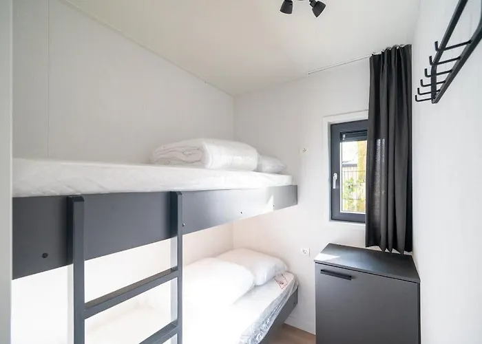 Chalet Schitterend Gelegen Luxe Ingericht 6 Persoons Aan De Bossen In 4-15 Putten