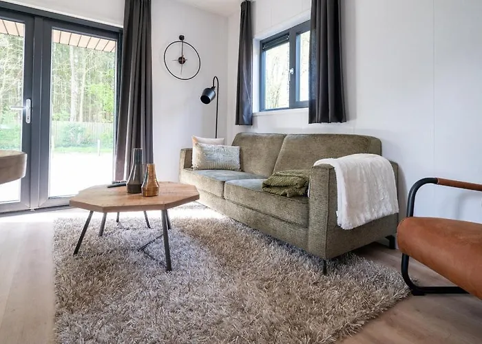 Schitterend Gelegen Luxe Ingericht 6 Persoons Aan De Bossen In 4-15 Chalet *